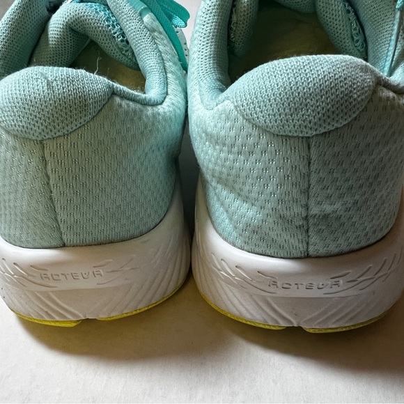 Ladies Mint Green Nike - Picture 6 of 10